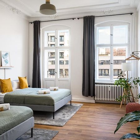 Riesiges Apartment Nahe Kudamm Sehr Schoner Altbau 123M2 Gross 12 Gaste Berlin Ngoại thất bức ảnh