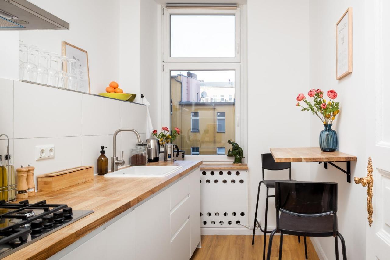 Riesiges Apartment Nahe Kudamm Sehr Schoner Altbau 123M2 Gross 12 Gaste Berlin Ngoại thất bức ảnh